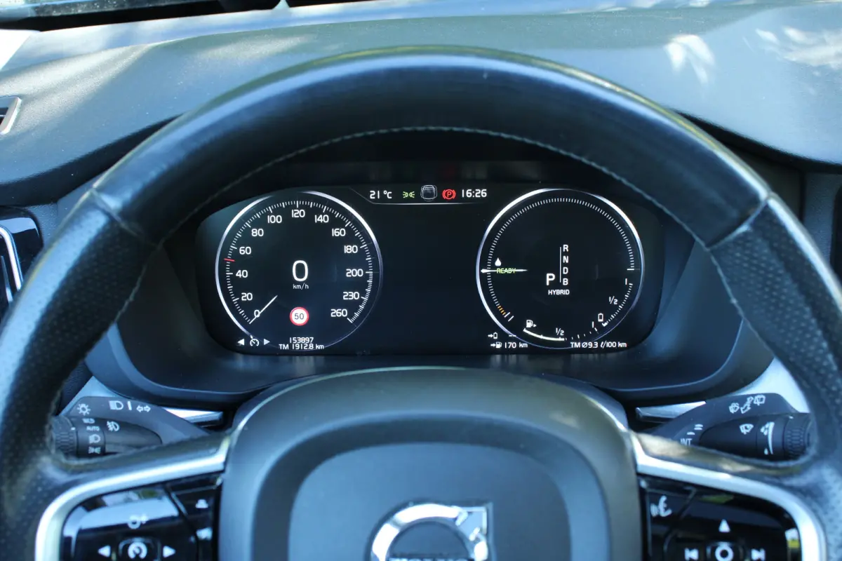2.0 T8 Twin Engine AWD Inscription | PANODAK | ELEKTR. TREKHAAK | ELEKTR. STOEL | CRUISE | ALL SEASON | DEALER OH! | LANE ASSIST | PARK SENS V+A