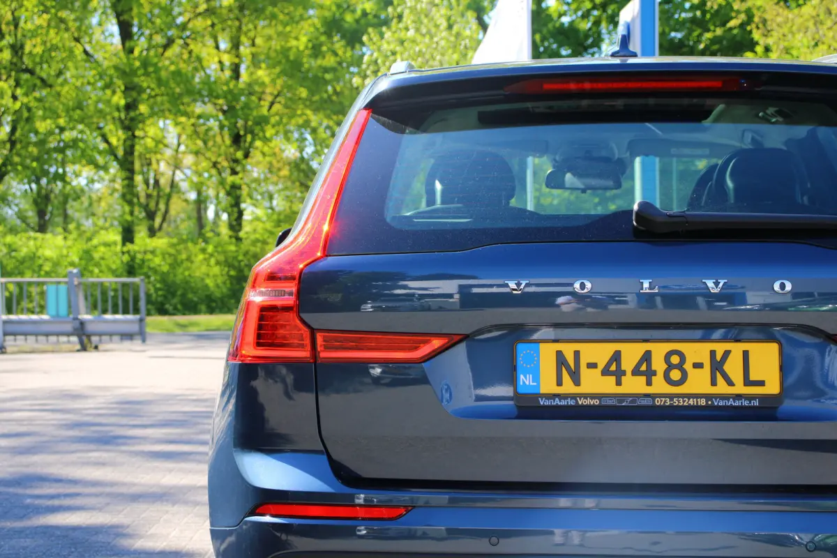 2.0 T8 Twin Engine AWD Inscription | PANODAK | ELEKTR. TREKHAAK | ELEKTR. STOEL | CRUISE | ALL SEASON | DEALER OH! | LANE ASSIST | PARK SENS V+A