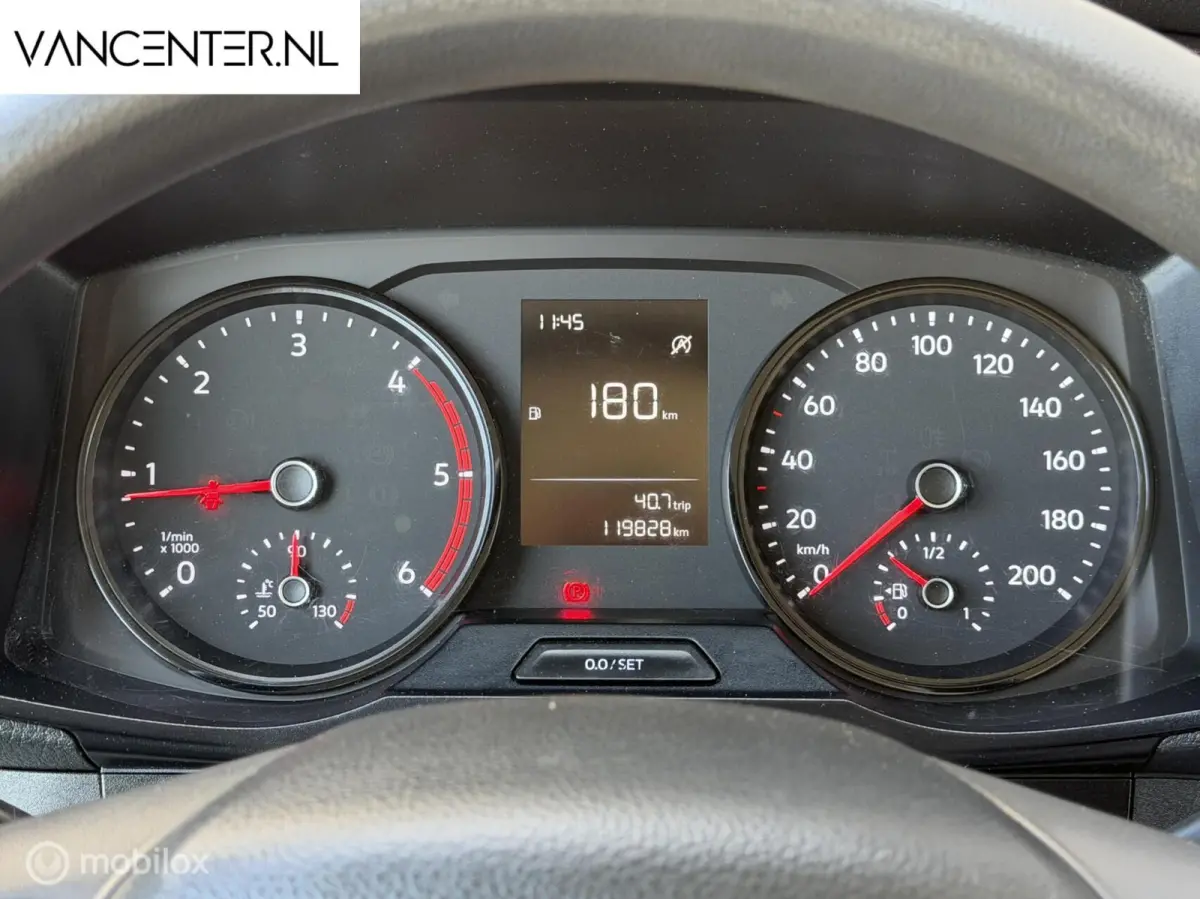 3.140 2.0 TDI 140PK Bakwagen Laadklep Airco Crafter