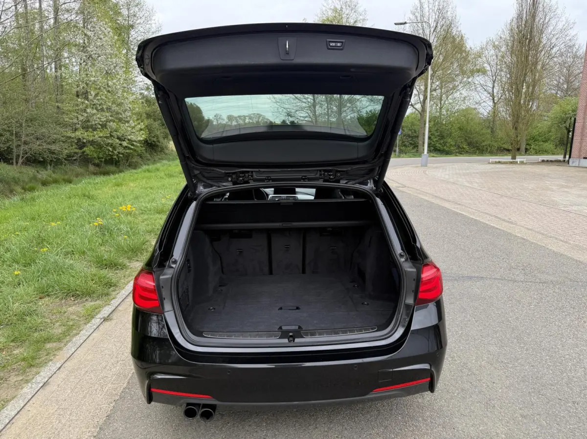 320i M-Sport ACC/Elektr.stoelen/Trekhaak