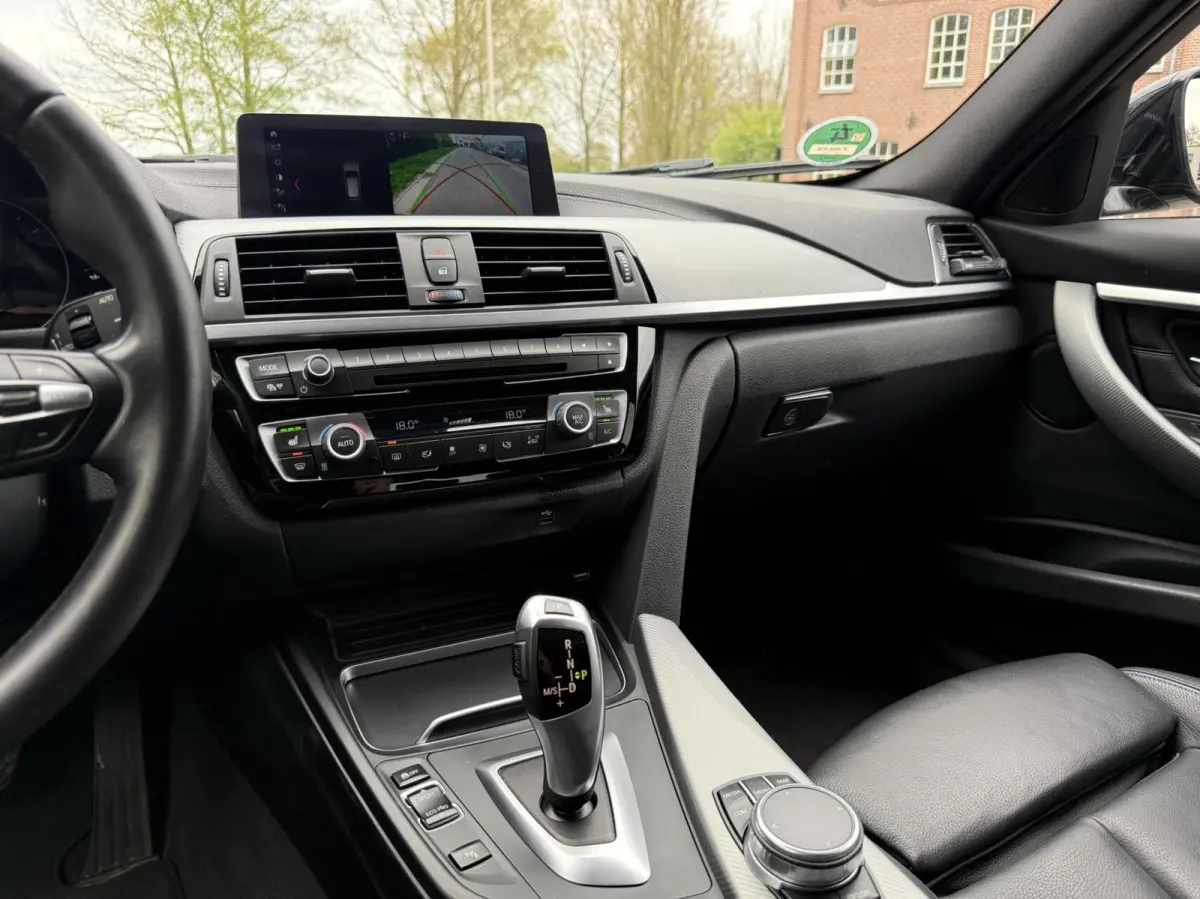 320i M-Sport ACC/Elektr.stoelen/Trekhaak