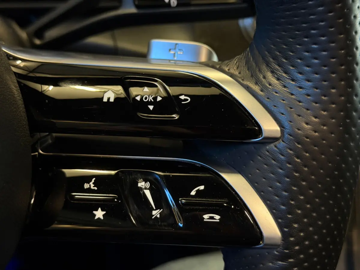 4MATIC AMG Line|PANO|MEMORY|BOMVOL!