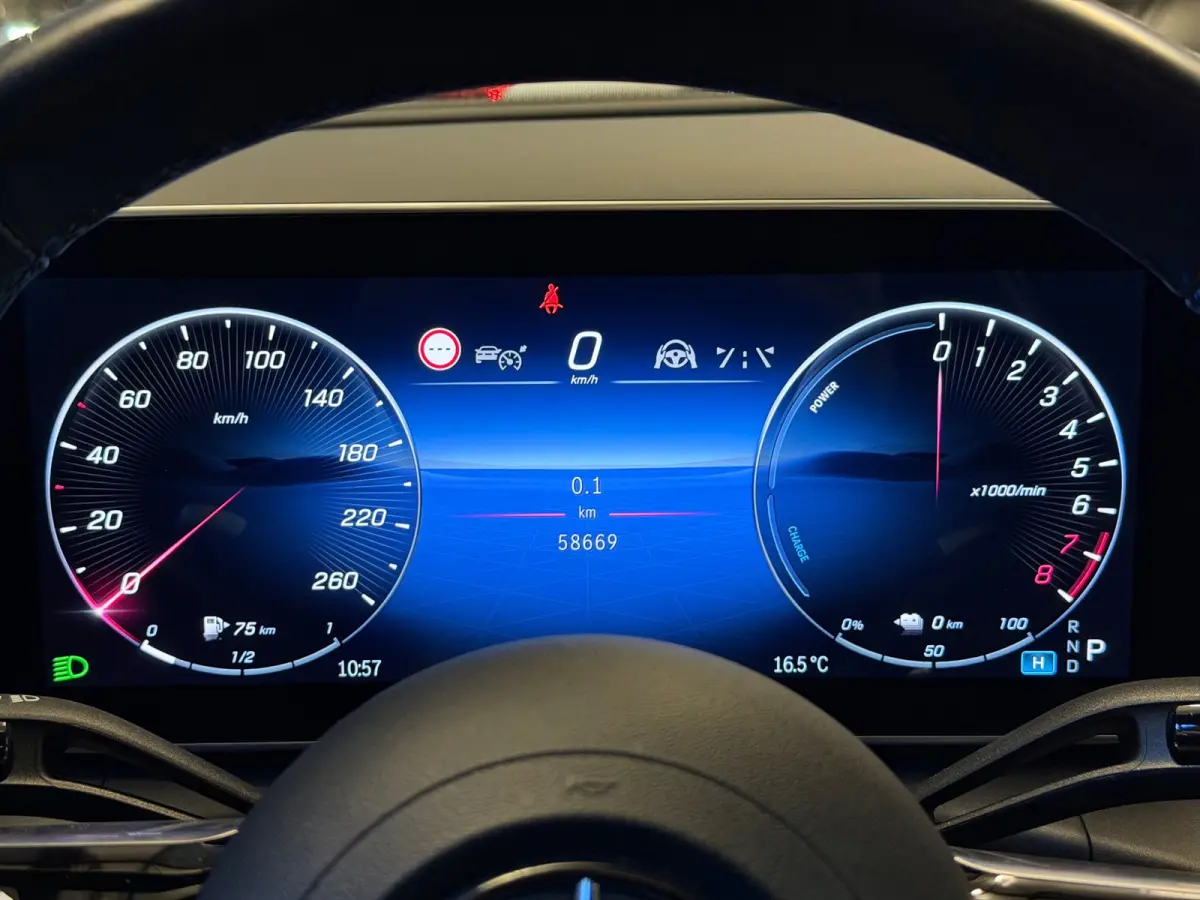 4MATIC AMG Line|PANO|MEMORY|BOMVOL!