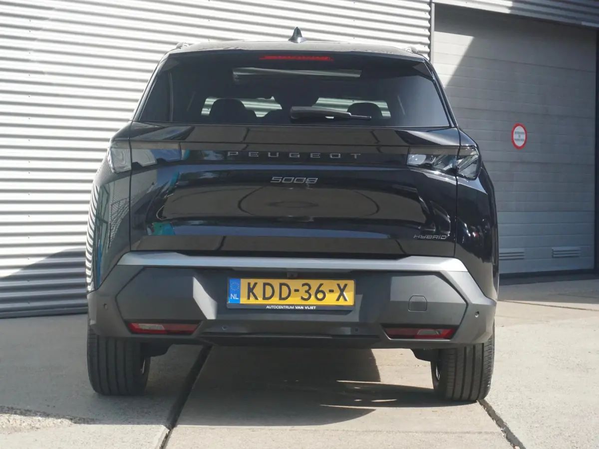 1.2 Hybrid 145 GT Exclusive 7p Panoramadak