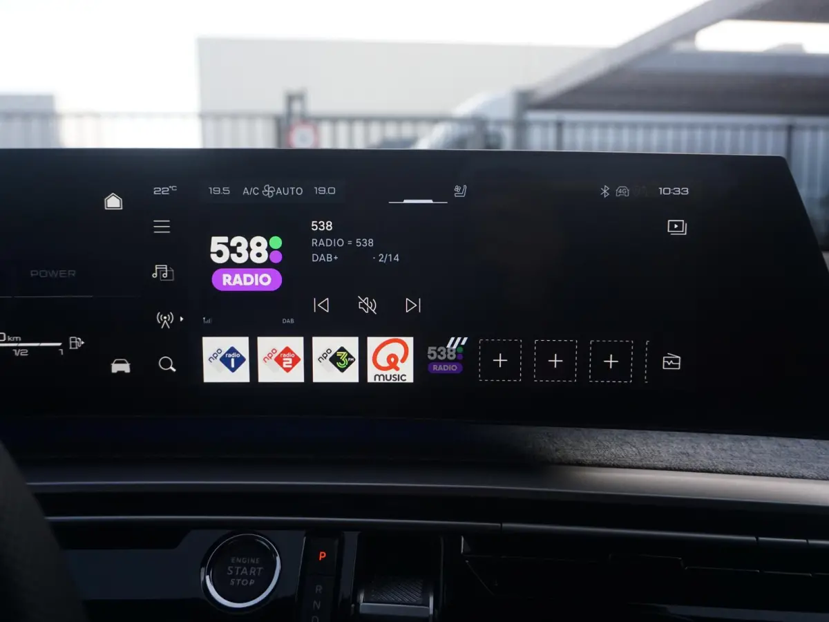 1.2 Hybrid 145 GT Exclusive 7p Panoramadak