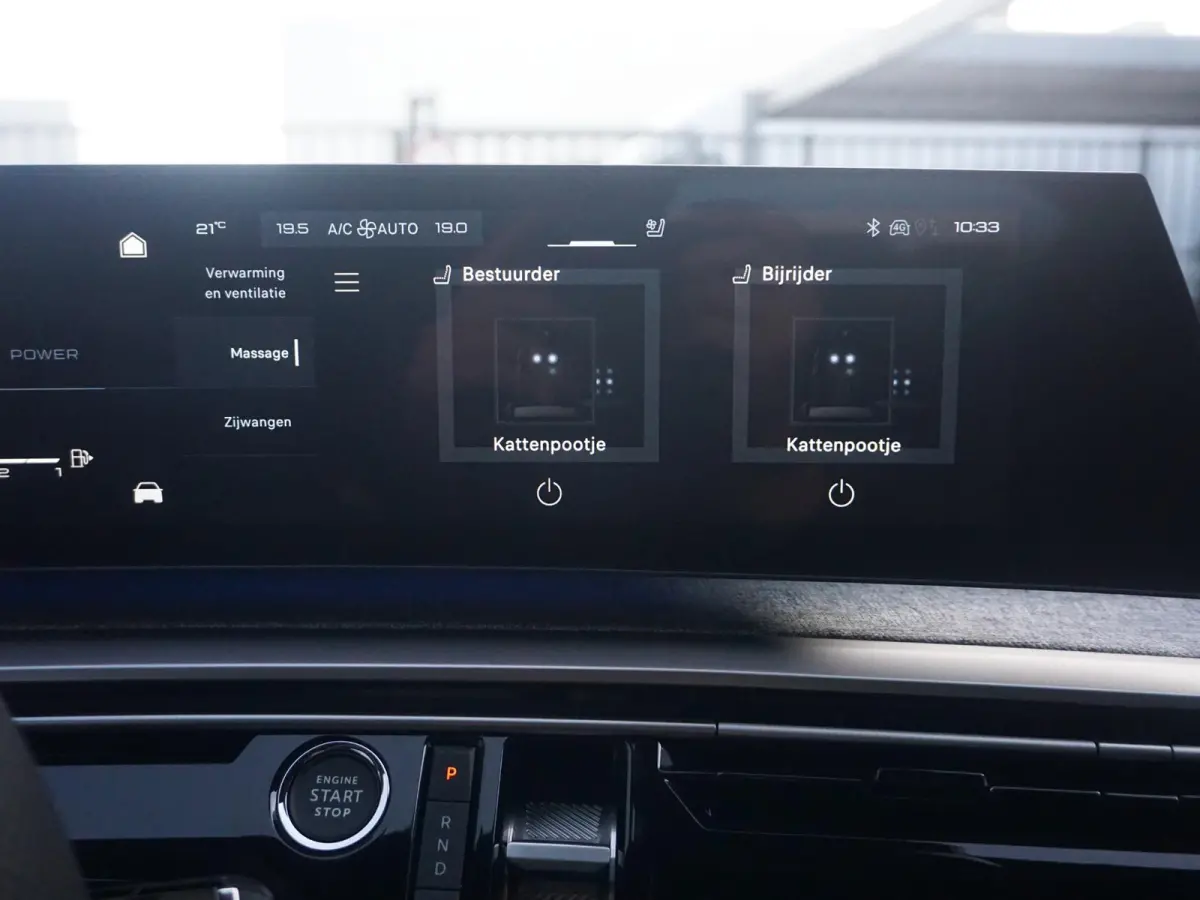 1.2 Hybrid 145 GT Exclusive 7p Panoramadak