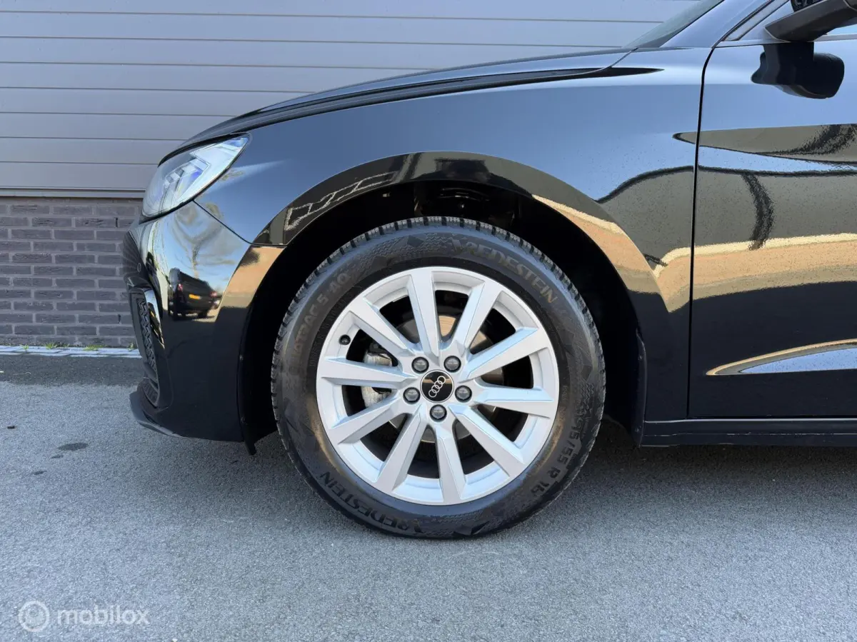 25 TFSI Pro Line 23.000KM! CLIMA*CARPLAY*LED*