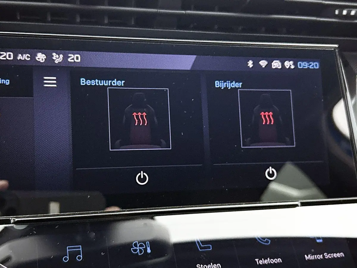 1.2 GT Pack Business 130pk Automaat | Trekhaak | Elektrische Bestuurdersstoel | Stoelmassage | Adaptieve Cruise Control | Navigatie | Climate Control | Focal | 360 Camera | Matrix-LED |