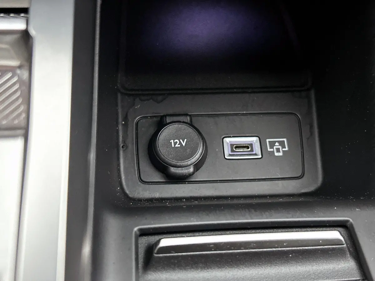1.2 GT Pack Business 130pk Automaat | Trekhaak | Elektrische Bestuurdersstoel | Stoelmassage | Adaptieve Cruise Control | Navigatie | Climate Control | Focal | 360 Camera | Matrix-LED |