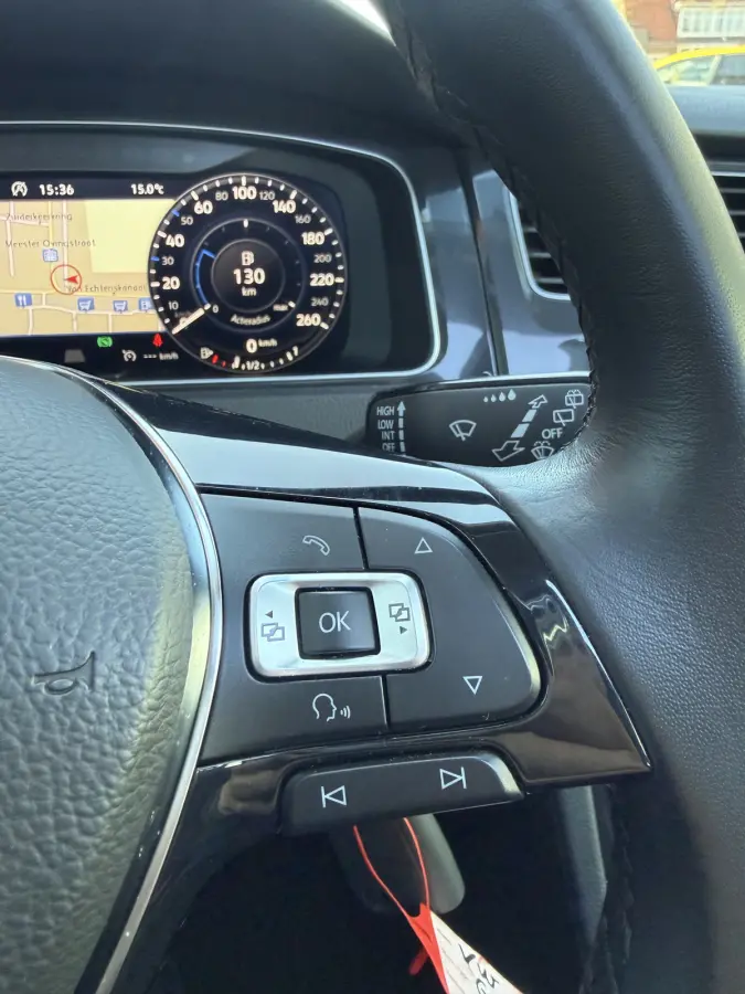 1.0 TSI Comfortline. | AUTOMAAT | PANO | DYNAUDIO | CARPLAY | PDC |