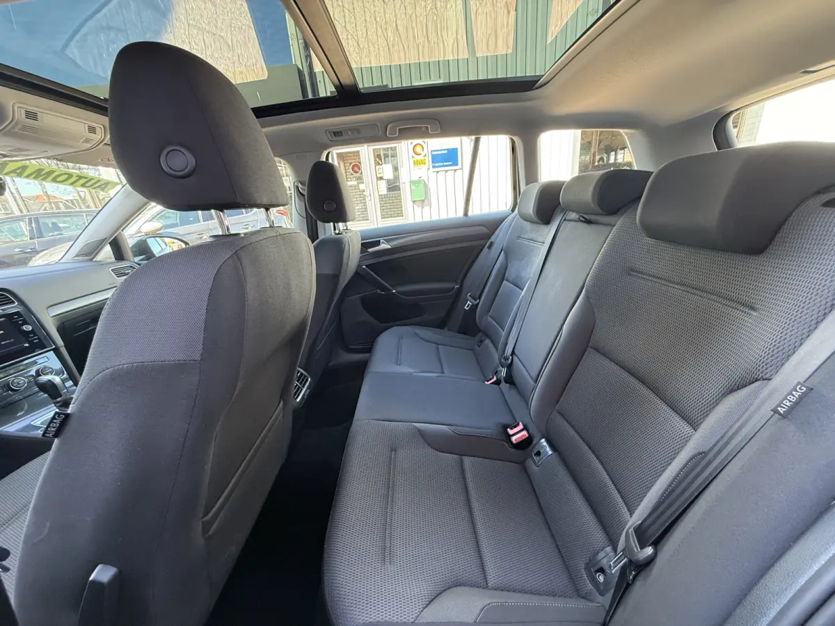 1.0 TSI Comfortline. | AUTOMAAT | PANO | DYNAUDIO | CARPLAY | PDC |