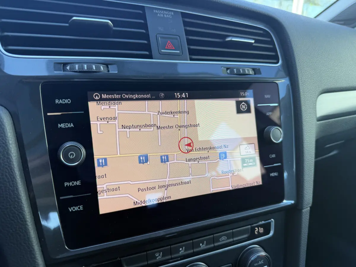 1.0 TSI Comfortline. | AUTOMAAT | PANO | DYNAUDIO | CARPLAY | PDC |
