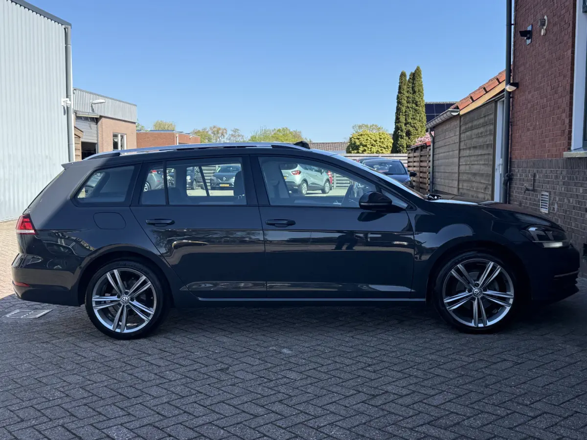1.0 TSI Comfortline. | AUTOMAAT | PANO | DYNAUDIO | CARPLAY | PDC |