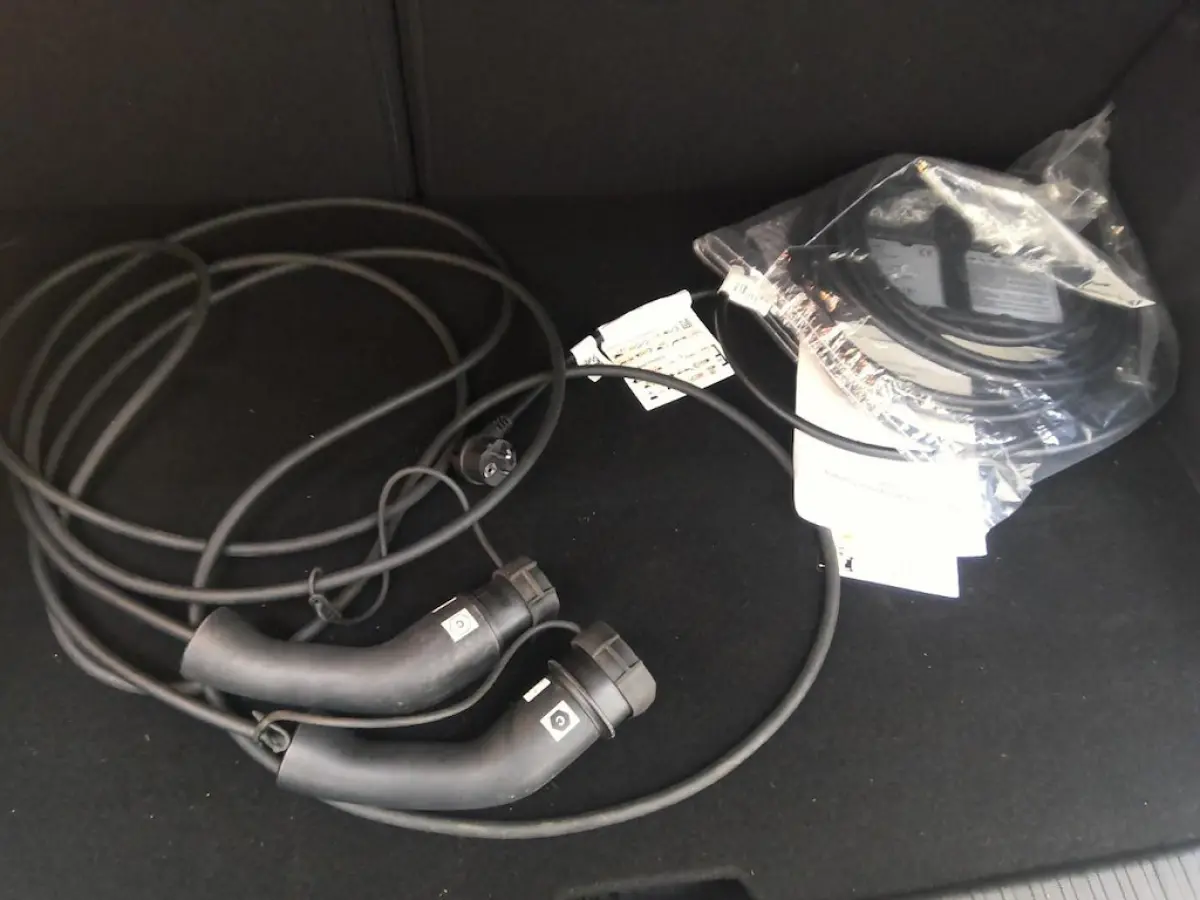 1.6 E-Tech plug-in hybrid 160 techno SOH 97% +Half-Leder+Navigatie+camera+Multiemedia-scherm = SUPER PRIJS
