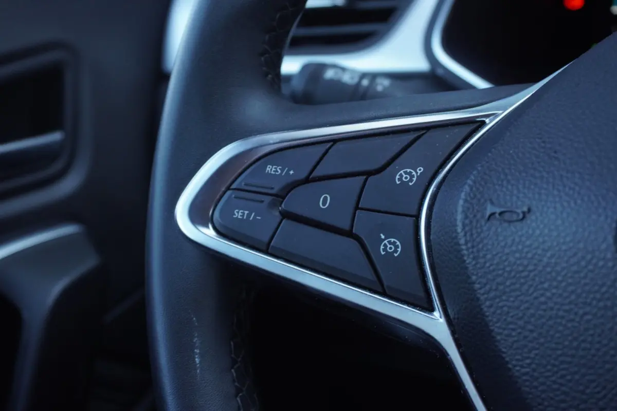 1.6 E-Tech plug-in hybrid 160 techno SOH 97% +Half-Leder+Navigatie+camera+Multiemedia-scherm = SUPER PRIJS