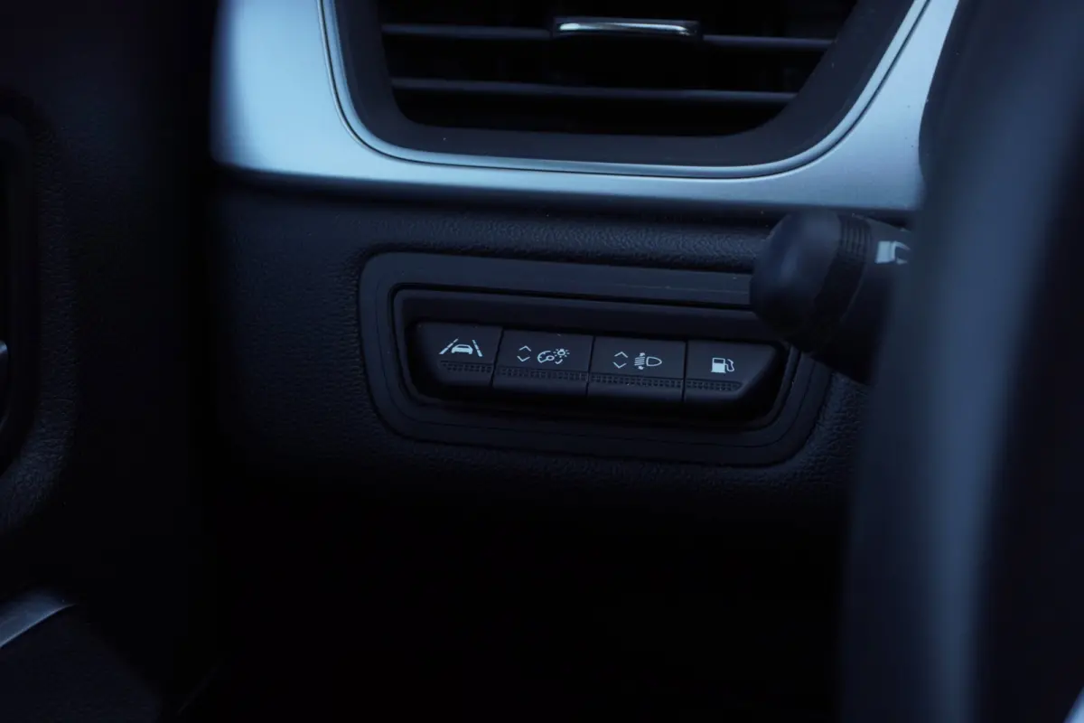 1.6 E-Tech plug-in hybrid 160 techno SOH 97% +Half-Leder+Navigatie+camera+Multiemedia-scherm = SUPER PRIJS