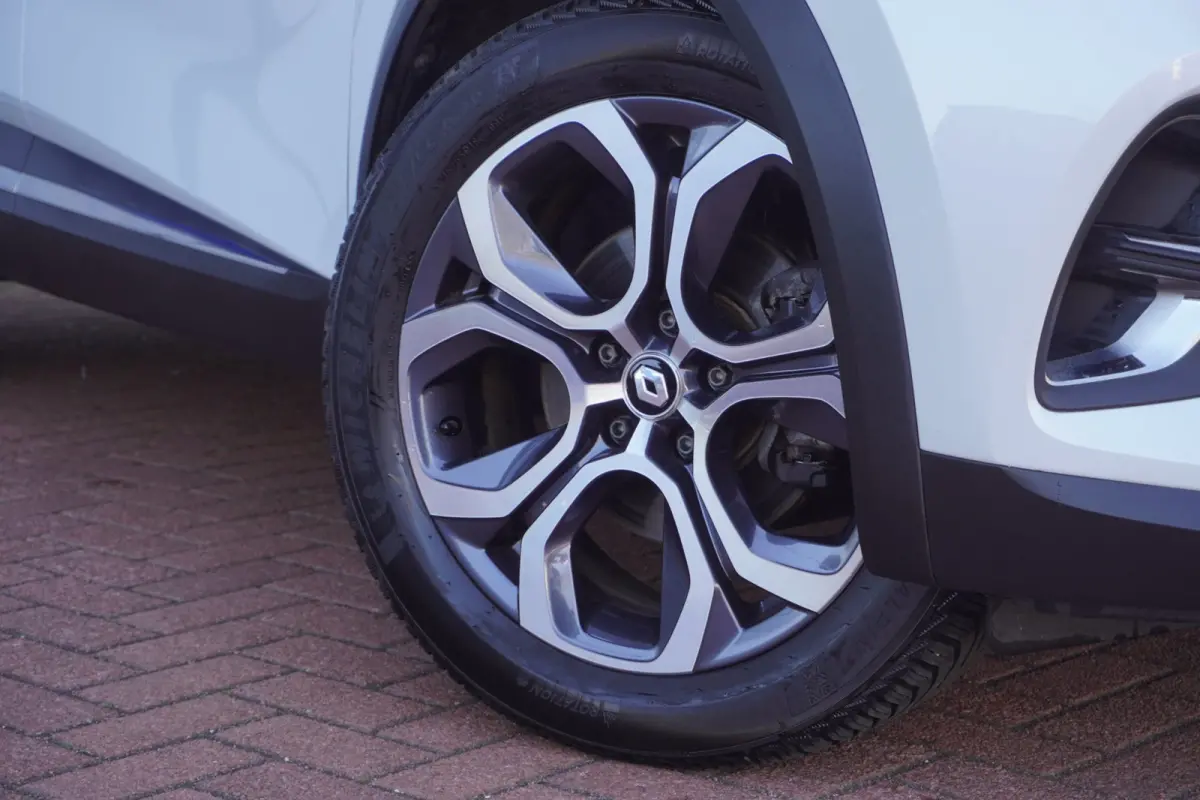 1.6 E-Tech plug-in hybrid 160 techno SOH 97% +Half-Leder+Navigatie+camera+Multiemedia-scherm = SUPER PRIJS