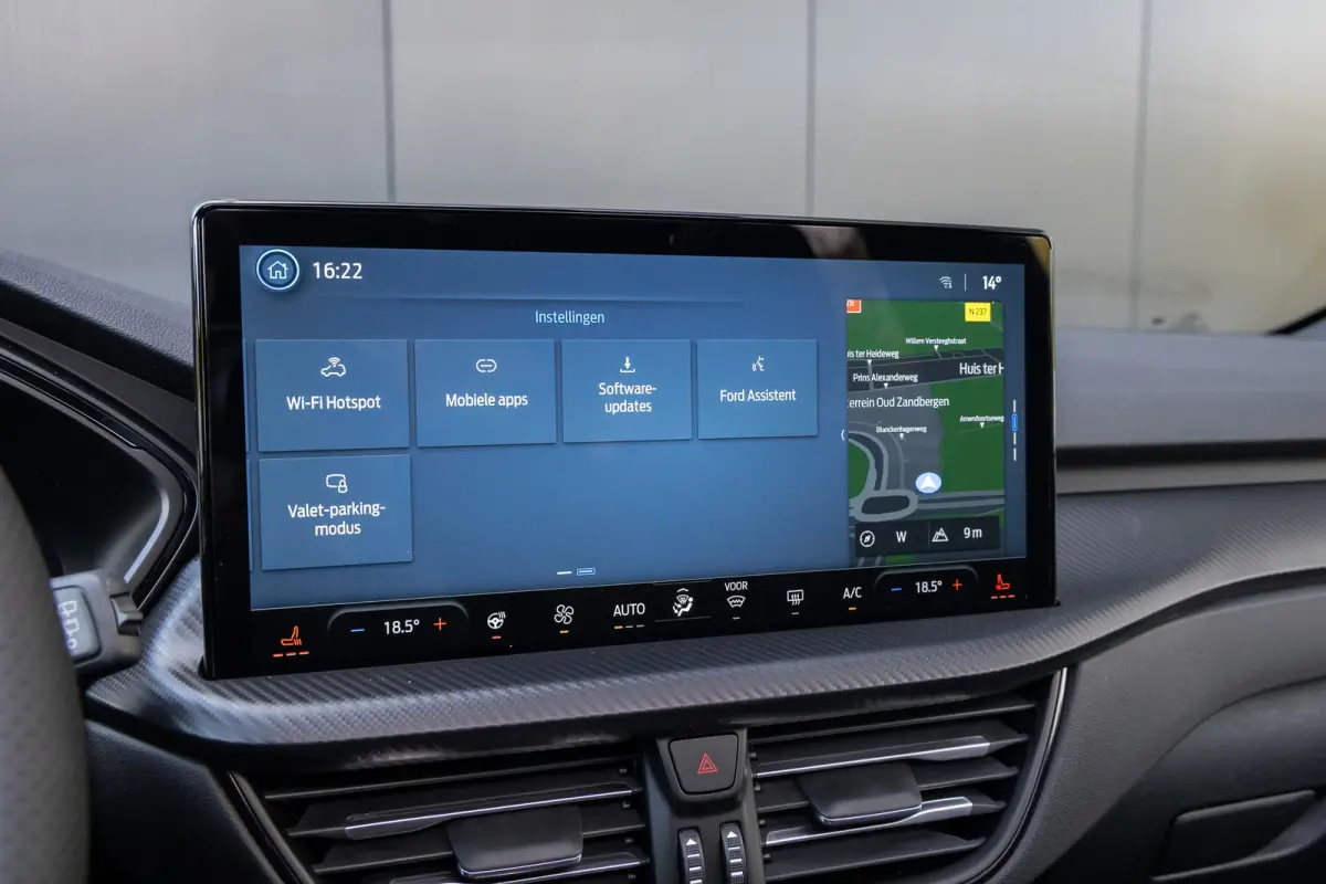 2.5 PHEV ST-Line | BLACK-PACK | Panoramadak | Trekhaak | Adaptive Cruise | BLIS | 360 camera