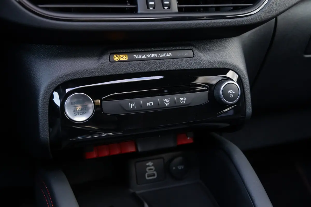 2.5 PHEV ST-Line | BLACK-PACK | Panoramadak | Trekhaak | Adaptive Cruise | BLIS | 360 camera
