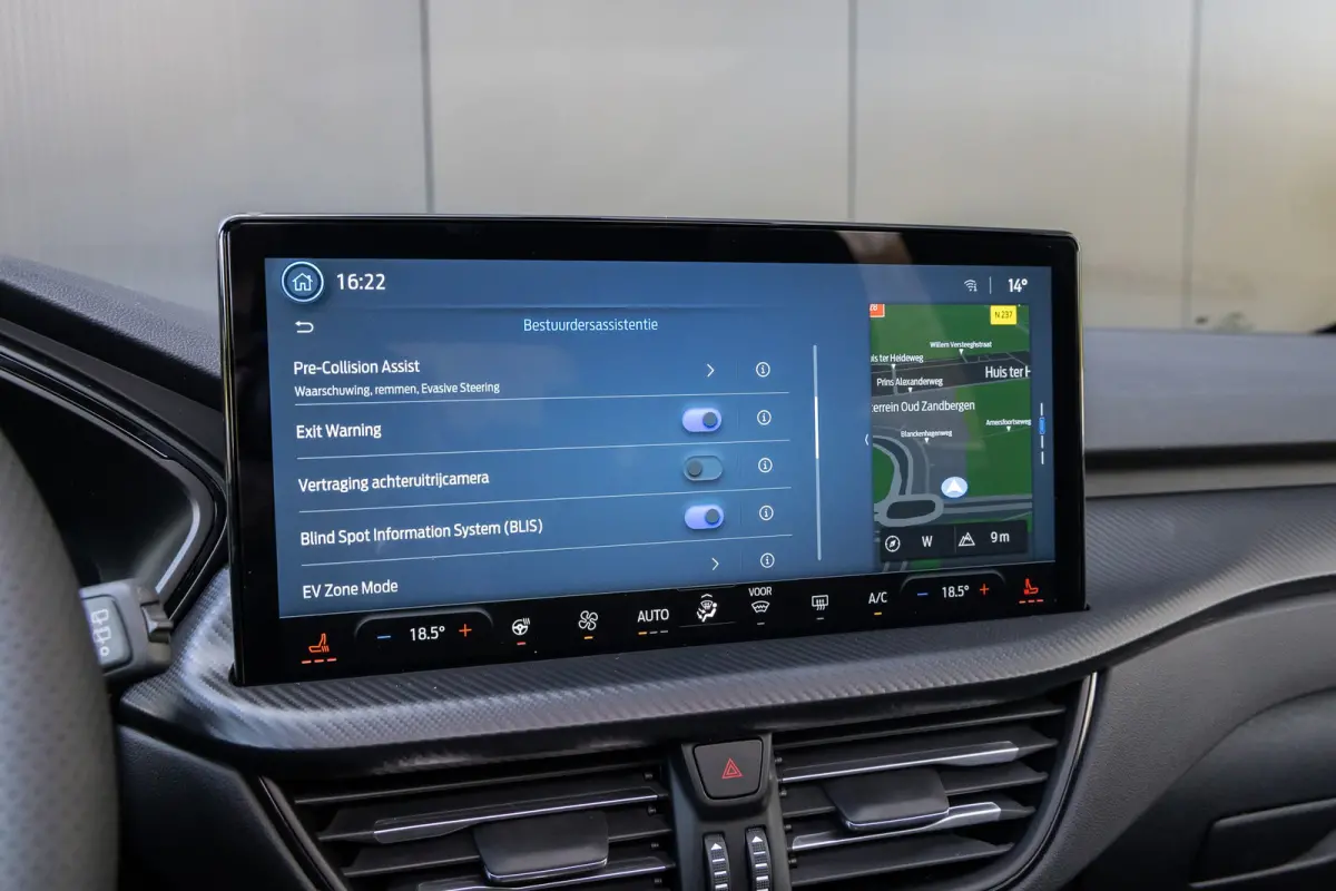 2.5 PHEV ST-Line | BLACK-PACK | Panoramadak | Trekhaak | Adaptive Cruise | BLIS | 360 camera