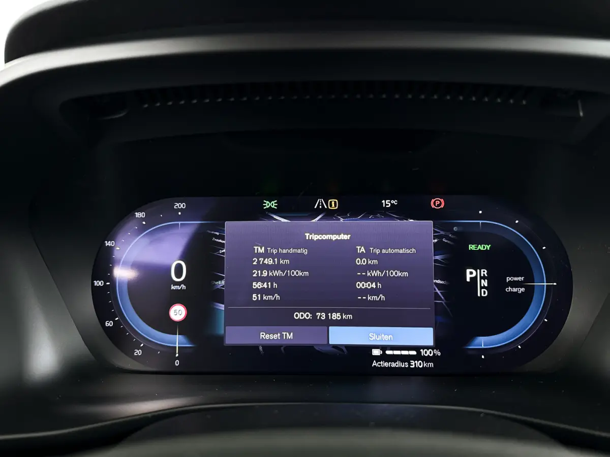 Recharge Plus 69 kWh | Panoramadak | Parkeercamera | Stoel- en Stuurverwarming | Google navigatie