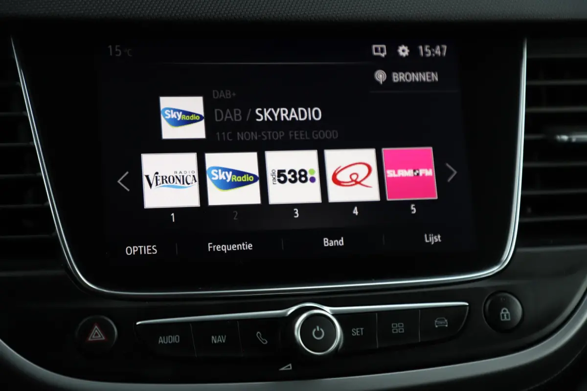 1.2 Turbo Innovation 16 inch LMV Navigatie Carplay Android Airco Cruise Control Parkeersensor Rijstrooksensor