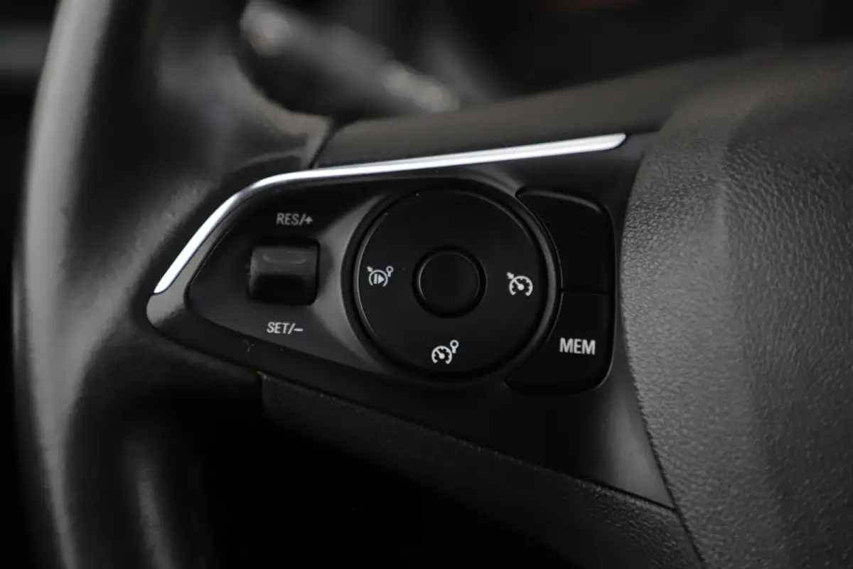1.2 Turbo Innovation 16 inch LMV Navigatie Carplay Android Airco Cruise Control Parkeersensor Rijstrooksensor