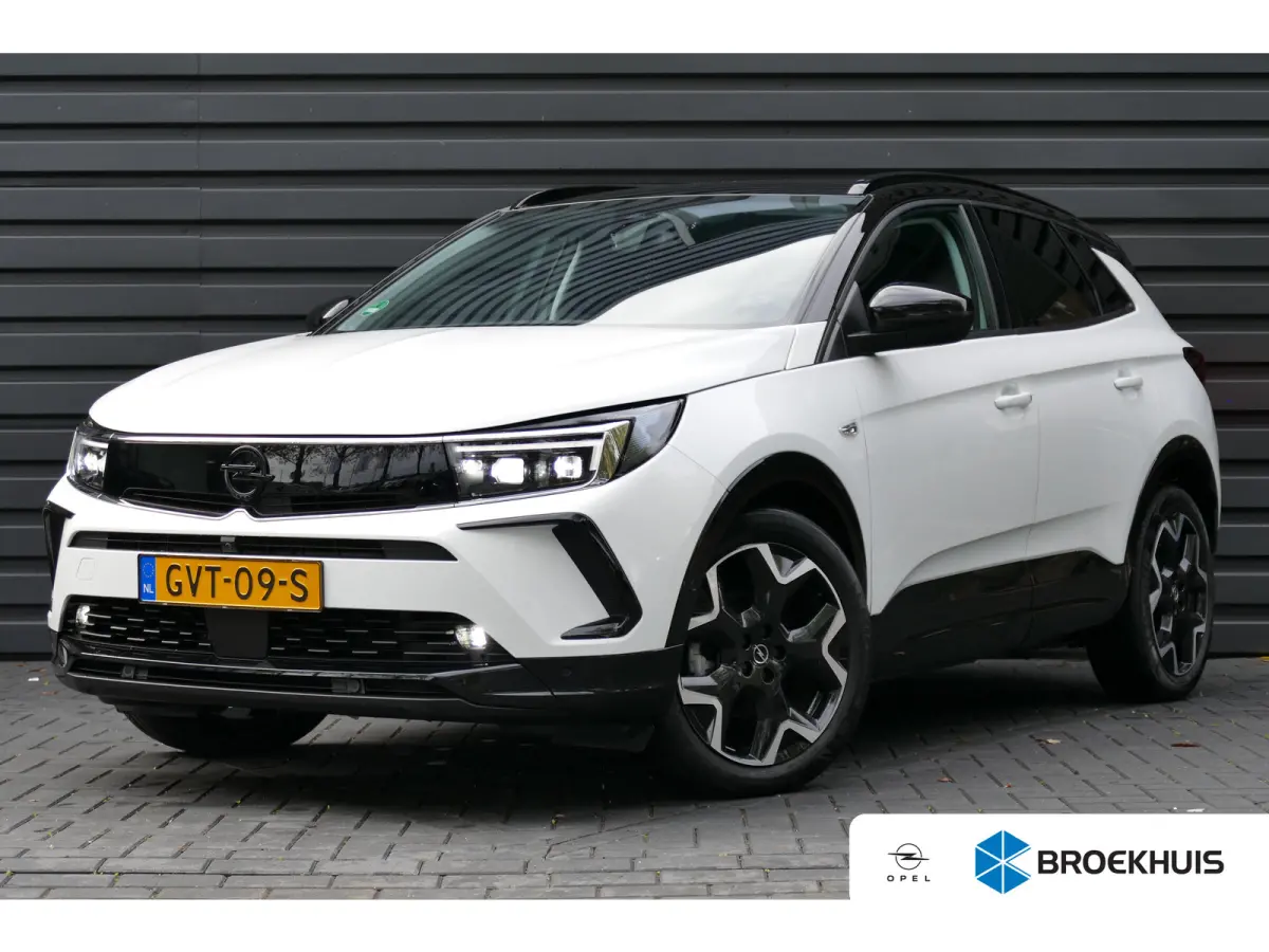 1.2 TURBO 136PK HYBRID GS ULTIMATE AUTOMAAT | Achteruitrijcamera | Afwijkende dakkleur | Apple Carplay/Android Auto|telefoonintegratie premium