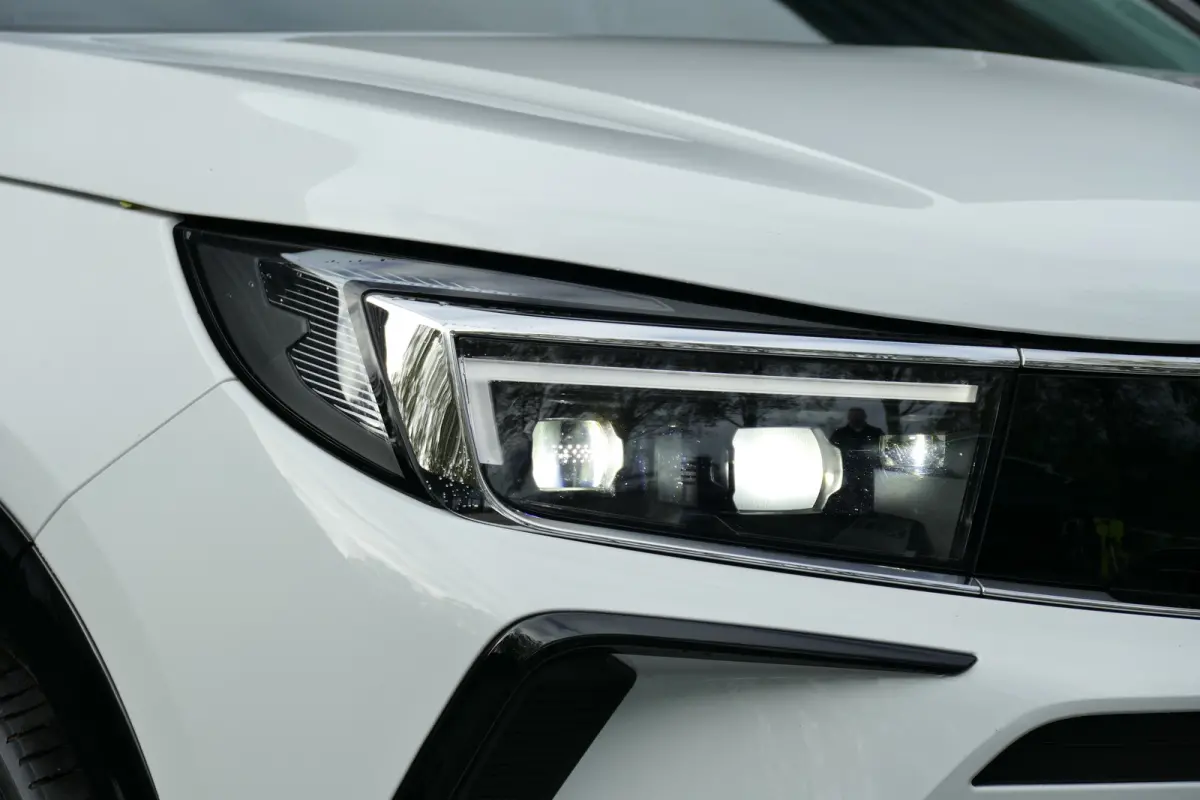 1.2 TURBO 136PK HYBRID GS ULTIMATE AUTOMAAT | Achteruitrijcamera | Afwijkende dakkleur | Apple Carplay/Android Auto|telefoonintegratie premium
