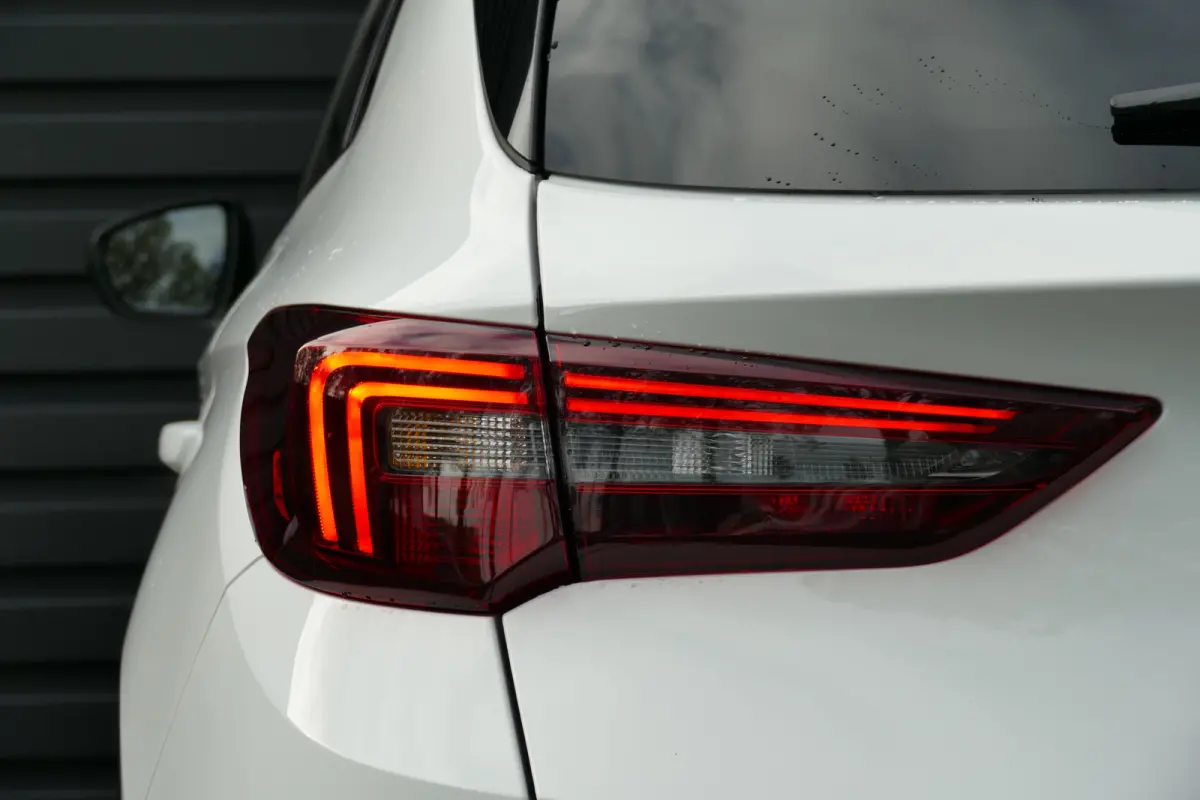 1.2 TURBO 136PK HYBRID GS ULTIMATE AUTOMAAT | Achteruitrijcamera | Afwijkende dakkleur | Apple Carplay/Android Auto|telefoonintegratie premium