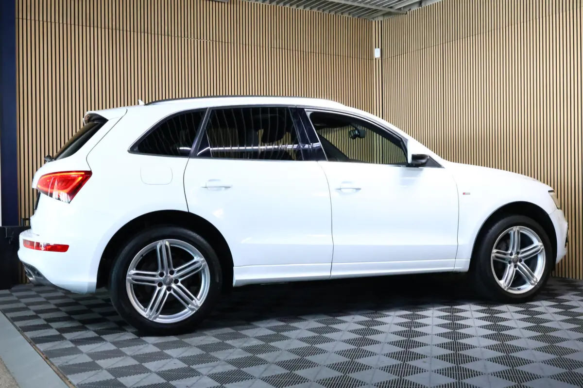 2.0 TFSI Quattro S-Line PANODAK NAVI AUTOMAAT SPORTLEDER CRUISE '13