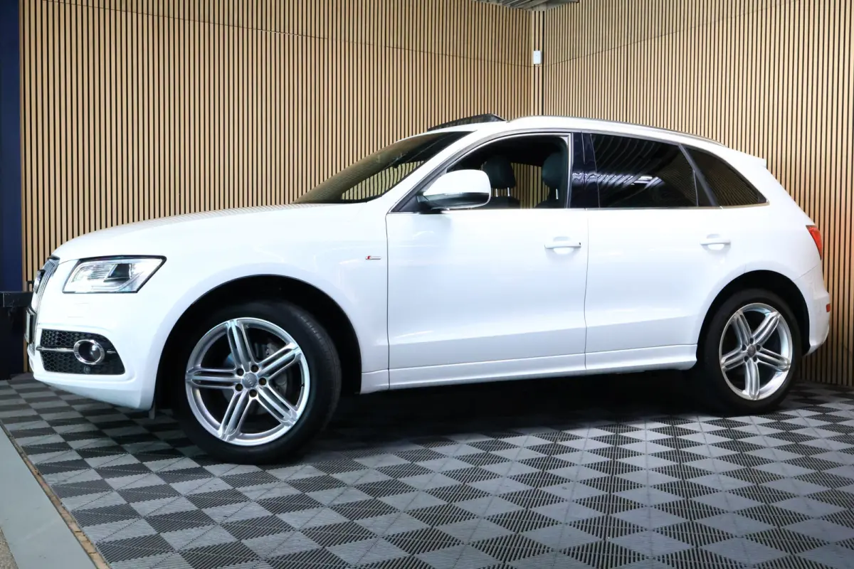 2.0 TFSI Quattro S-Line PANODAK NAVI AUTOMAAT SPORTLEDER CRUISE '13