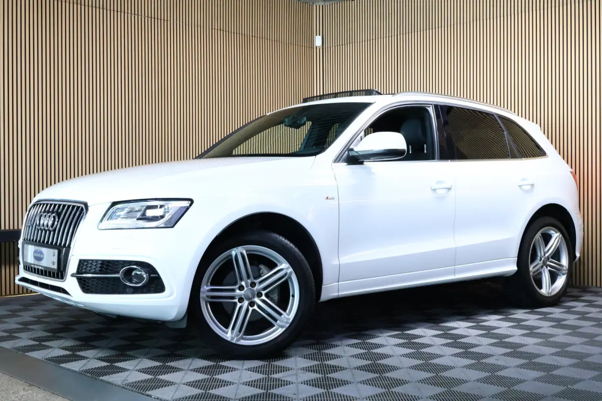 2.0 TFSI Quattro S-Line PANODAK NAVI AUTOMAAT SPORTLEDER CRUISE '13