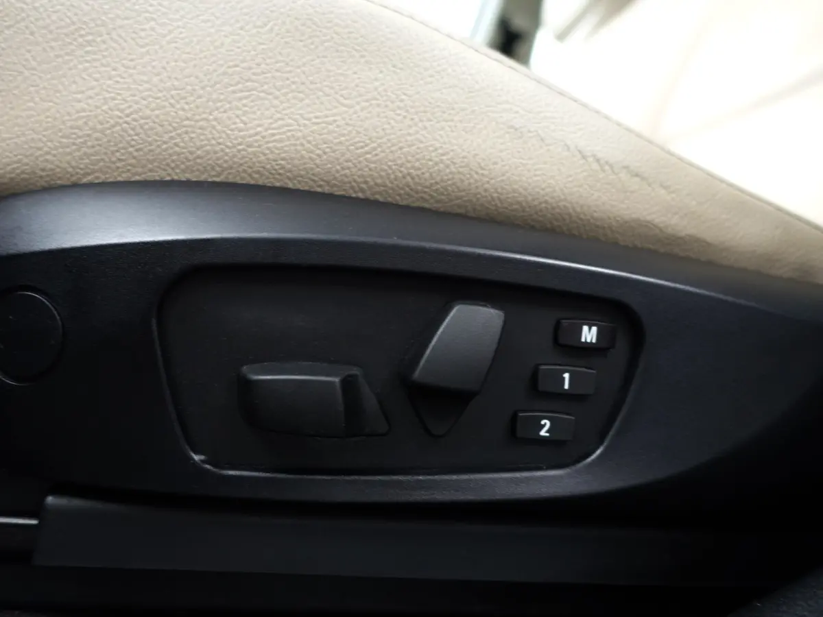 xDrive28i M Sport Aut- Panoramadak, Head Up, Memory, Xenon Led, Standkachel, Xenon Led, Camera