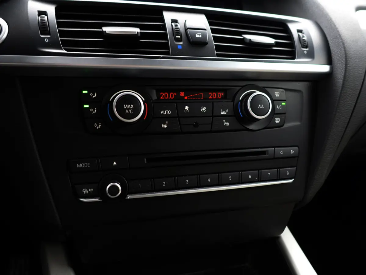 xDrive28i M Sport Aut- Panoramadak, Head Up, Memory, Xenon Led, Standkachel, Xenon Led, Camera