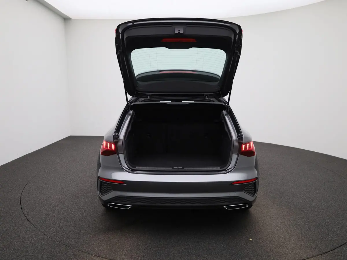 30 TFSI S edition 110 PK | S-Line | Automaat | Navigatie | Apple Carplay & Android Auto | Climate control | Digitale Cockpit | Sportstoelen |