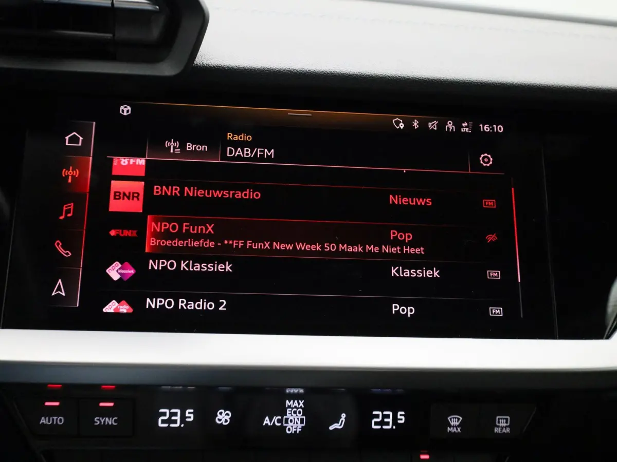 30 TFSI S edition 110 PK | S-Line | Automaat | Navigatie | Apple Carplay & Android Auto | Climate control | Digitale Cockpit | Sportstoelen |