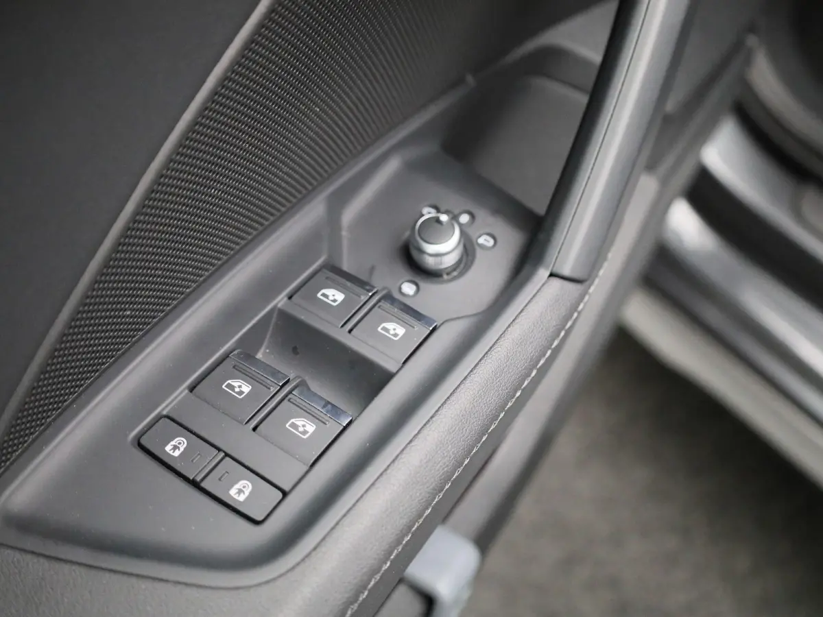 30 TFSI S edition 110 PK | S-Line | Automaat | Navigatie | Apple Carplay & Android Auto | Climate control | Digitale Cockpit | Sportstoelen |