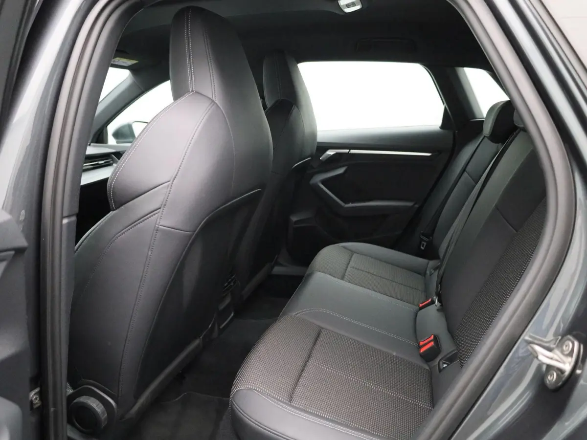 30 TFSI S edition 110 PK | S-Line | Automaat | Navigatie | Apple Carplay & Android Auto | Climate control | Digitale Cockpit | Sportstoelen |