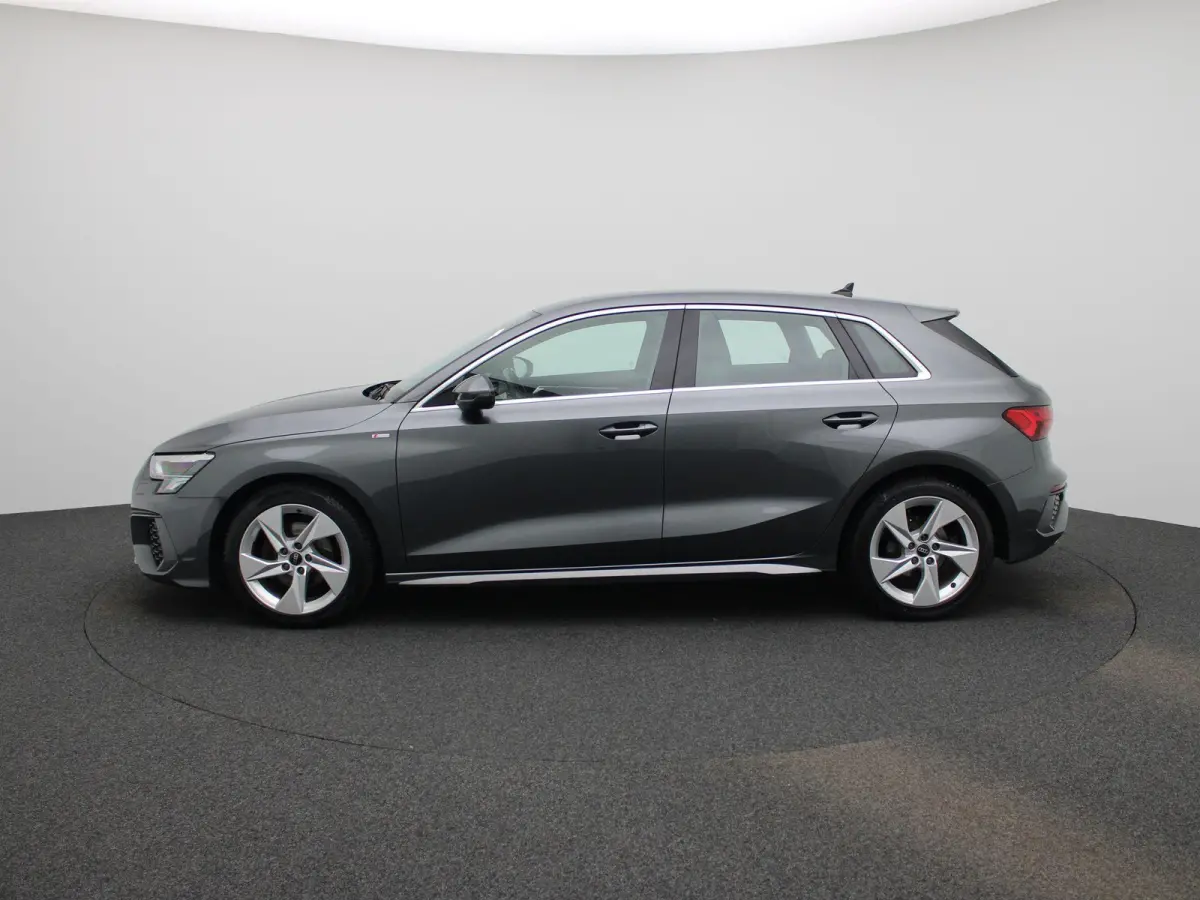 30 TFSI S edition 110 PK | S-Line | Automaat | Navigatie | Apple Carplay & Android Auto | Climate control | Digitale Cockpit | Sportstoelen |