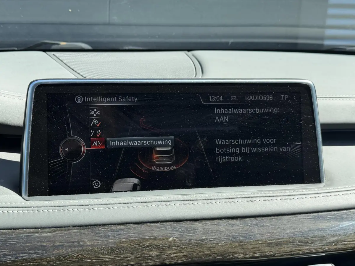 xDrive30d High Executive 7p. M-Sport | Panoramadak | 360* Camera | Head-Up Display | Trekhaak |