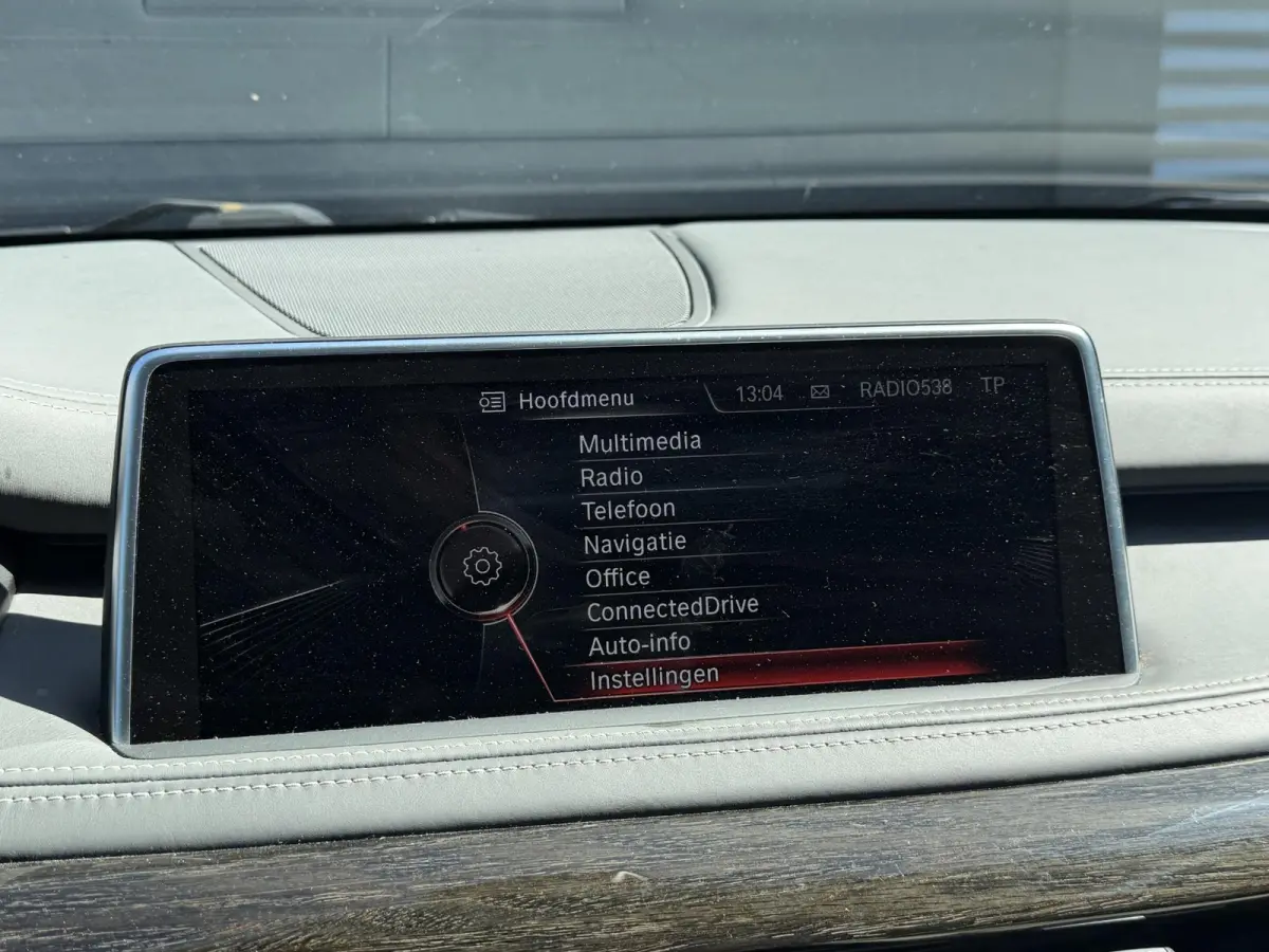 xDrive30d High Executive 7p. M-Sport | Panoramadak | 360* Camera | Head-Up Display | Trekhaak |