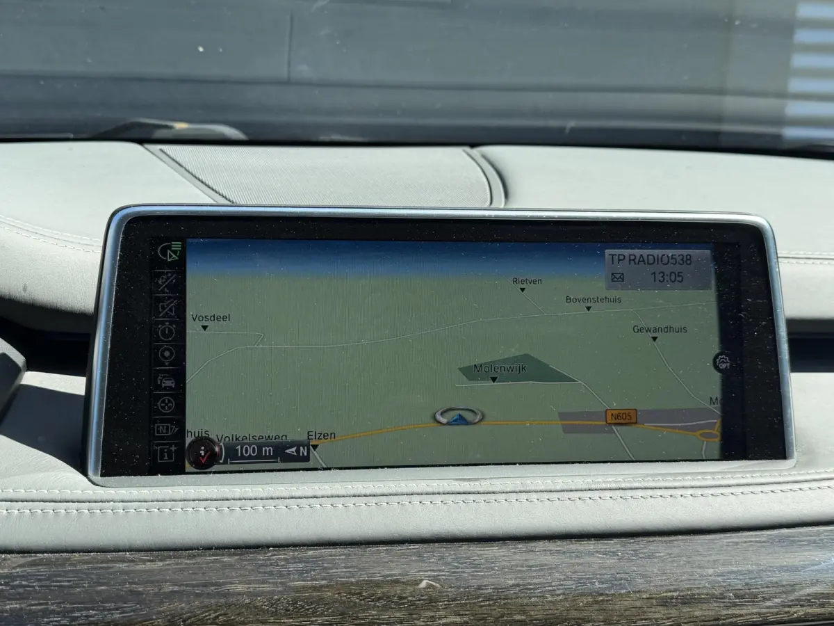 xDrive30d High Executive 7p. M-Sport | Panoramadak | 360* Camera | Head-Up Display | Trekhaak |