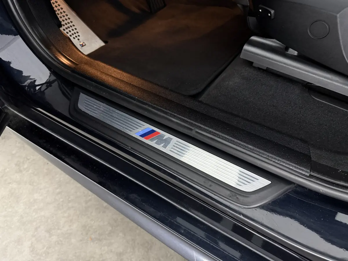 xDrive28i High Executive M-Sport | Pano | Cruise | Navi | Clima | Stoelverw. | Parkeersens.