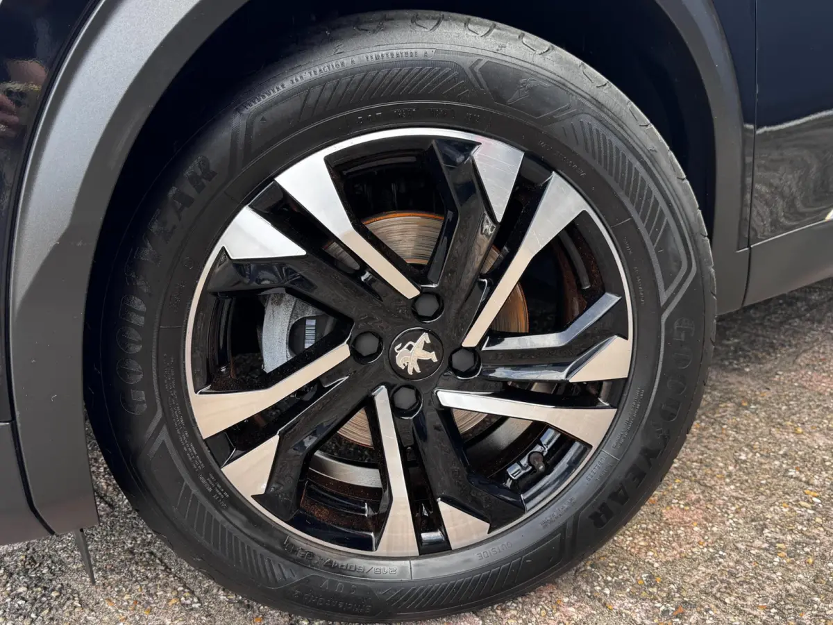 1.2 PT Allure | 130 PK | Trekhaak | Navigatie | NL-Auto | Parkeersensoren | Climate Control |