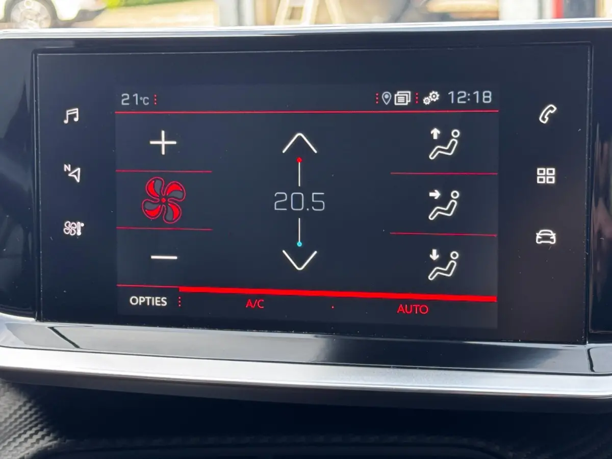 1.2 PT Allure | 130 PK | Trekhaak | Navigatie | NL-Auto | Parkeersensoren | Climate Control |