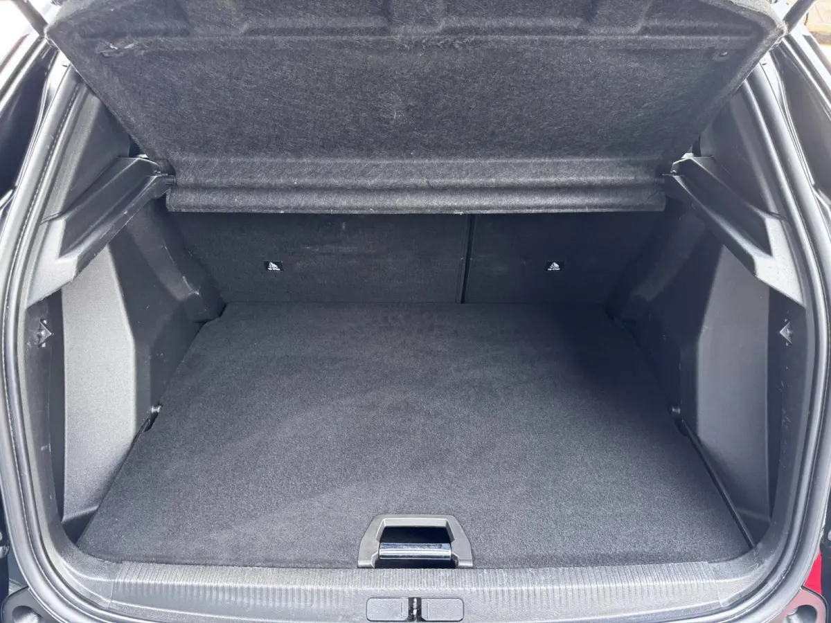 1.2 PT Allure | 130 PK | Trekhaak | Navigatie | NL-Auto | Parkeersensoren | Climate Control |