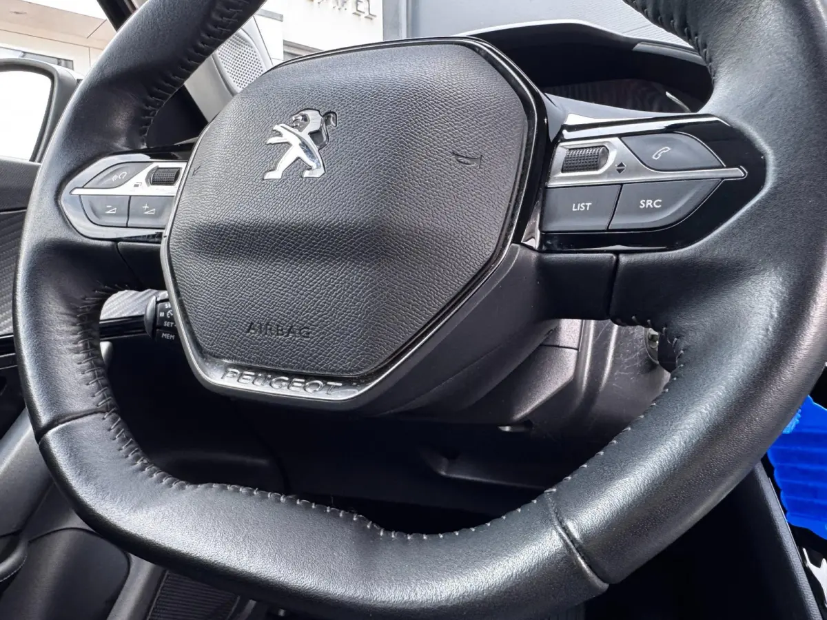 1.2 PT Allure | 130 PK | Trekhaak | Navigatie | NL-Auto | Parkeersensoren | Climate Control |