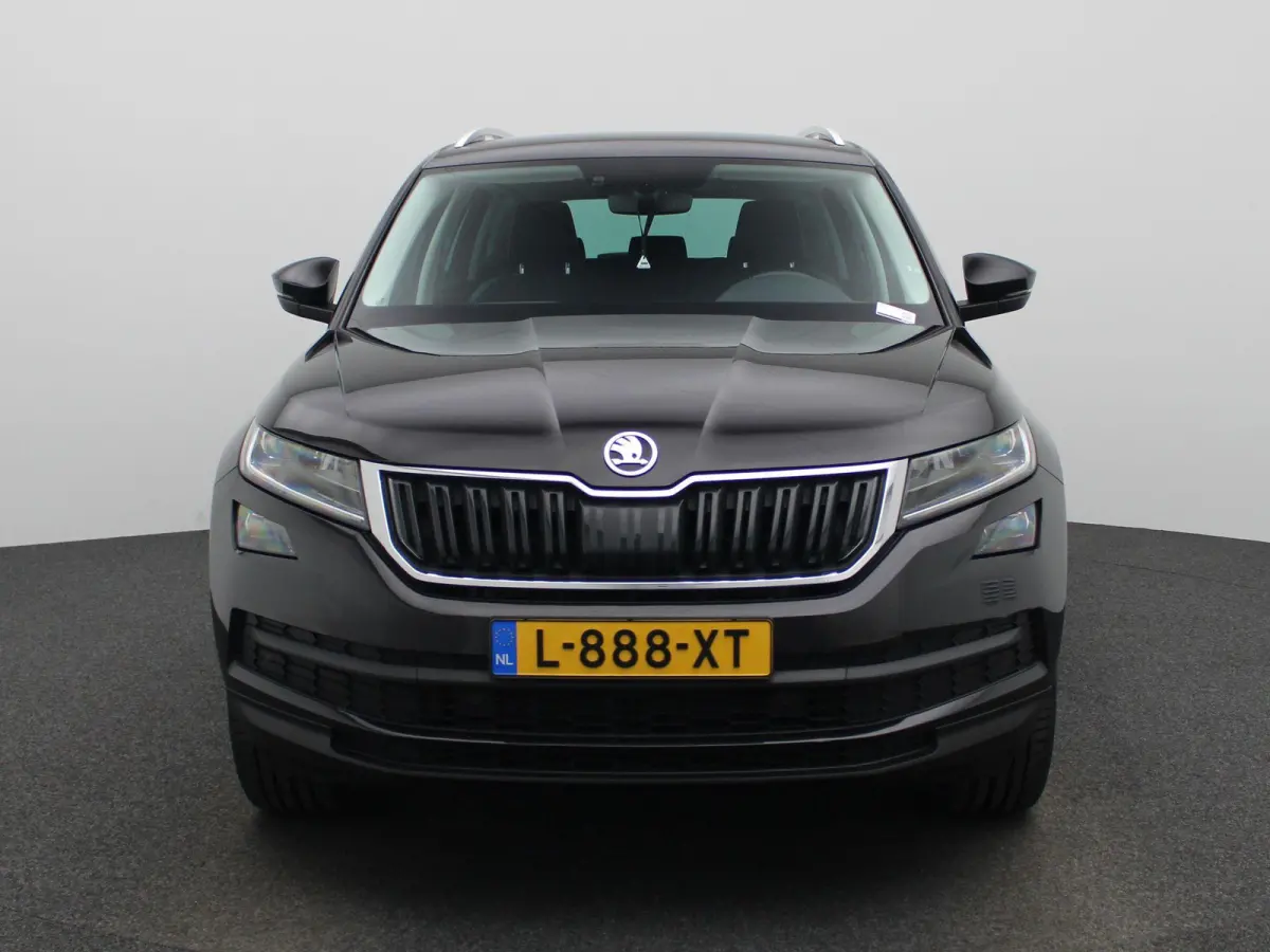 1.5 TSI Business Edition | NAVIGATIE | CANTON AUDIO | CAMERA | APPLE CARPLAY | HALF LEDEREN BEKLEDING | KLIMAATREGELING