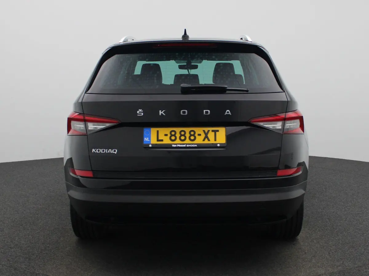 1.5 TSI Business Edition | NAVIGATIE | CANTON AUDIO | CAMERA | APPLE CARPLAY | HALF LEDEREN BEKLEDING | KLIMAATREGELING